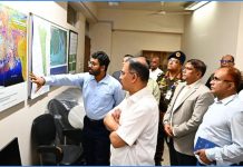 মহাকাশ গবেষণা প্রতিষ্ঠান ‘স্পারসো’ আকস্মিক পরিদর্শনে প্রধানমন্ত্রী