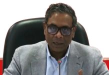 ‘শুধু চিকিৎসকদের দিয়ে স্বাস্থ্য খাত এগিয়ে নেওয়া সম্ভব না’