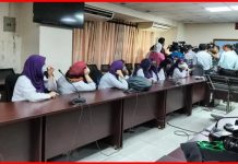 আদ্-দ্বীনের ক্লাস বন্ধ, ডিজির সাক্ষাৎ পেতে দপ্তরে দপ্তরে শিক্ষার্থীরা