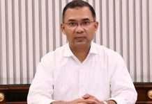 প্রধানমন্ত্রীর সভাপতিত্বে ‘বন্ধ কলকারখানা চালু’ সংক্রান্ত সভা অনুষ্ঠিত