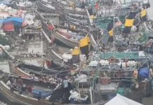 লঘুচাপের প্রভাবে উত্তাল কুয়াকাটা সাগর, উপকূলে ফিরেছে শত শত ট্রলার