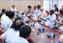 ঐক্যবদ্ধভাবে সবাইকে কাজ করতে হবে : প্রধানমন্ত্রী