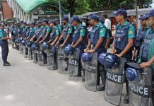 অবকাঠামো সংকটের মধ্যেই বাড়ছে পুলিশের জনবল