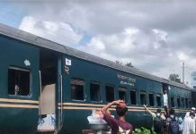 ট্রেন লাইনচ্যুত, ময়মনসিংহ-ঢাকা রুটে রেল চলাচল বন্ধ