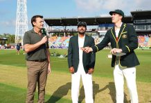 ডারউইনে ব্যাটিংয়ে অস্ট্রেলিয়া, বাংলাদেশ দলে এবাদত ও মাহমুদ