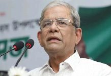 রাষ্ট্রপতি প্রার্থী মির্জা ফখরুলের মনোনয়নপত্র ইসিতে জমা