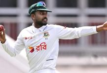 ১৪ বছর পর অস্ট্রেলিয়ার মাটিতে এমন কীর্তি মিরাজের