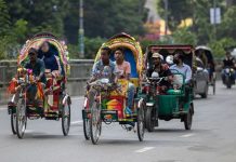 প্যাডেল রিকশা বন্ধ ও ব্যাটারিচালিত রিকশার নীতিমালা প্রণয়নে আইনি নোটিশ