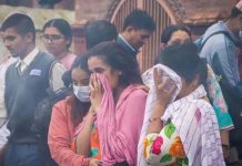 ভয়াবহ বন্যায় নিহতদের স্মরণে নেপালে রাষ্ট্রীয় শোক পালন