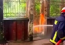বজ্রপাতে বিদ্যুৎমন্ত্রী টুকুর বাসায় আগুন
