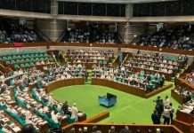 সংসদ ভবনে বৃষ্টির পানি, ঝুঁকিতে ২০০ কোটি টাকার যন্ত্রপাতি