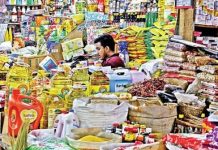 করপোরেটের কবজায় নিত্যপণ্যের বাজার