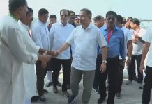 সৈয়দপুরে প্রধানমন্ত্রীকে অভ্যর্থনা
