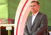 সেনাবাহিনীর ৭ ইউনিটকে জাতীয় পতাকা প্রদান করলেন প্রধানমন্ত্রী