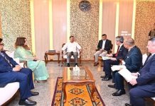 প্রধানমন্ত্রীর সঙ্গে মারুবেনি কর্পোরেশনের প্রতিনিধিদলের সাক্ষাৎ