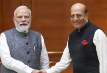 ‘ঢাকার বার্তা’ নিয়ে দিল্লিতে মোদির সঙ্গে দীনেশ ত্রিবেদীর বৈঠক