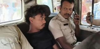 পশ্চিমবঙ্গে স্কুলছাত্রীকে ধর্ষণের পর হত্যা, পুলিশের এনকাউন্টারে আসামি নিহত